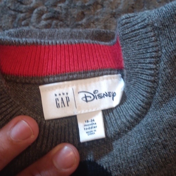 Baby Gap + Disney Mickey Mouse 100% Cotton Knit Sweater | Size 24 moths - Picture 7 of 7